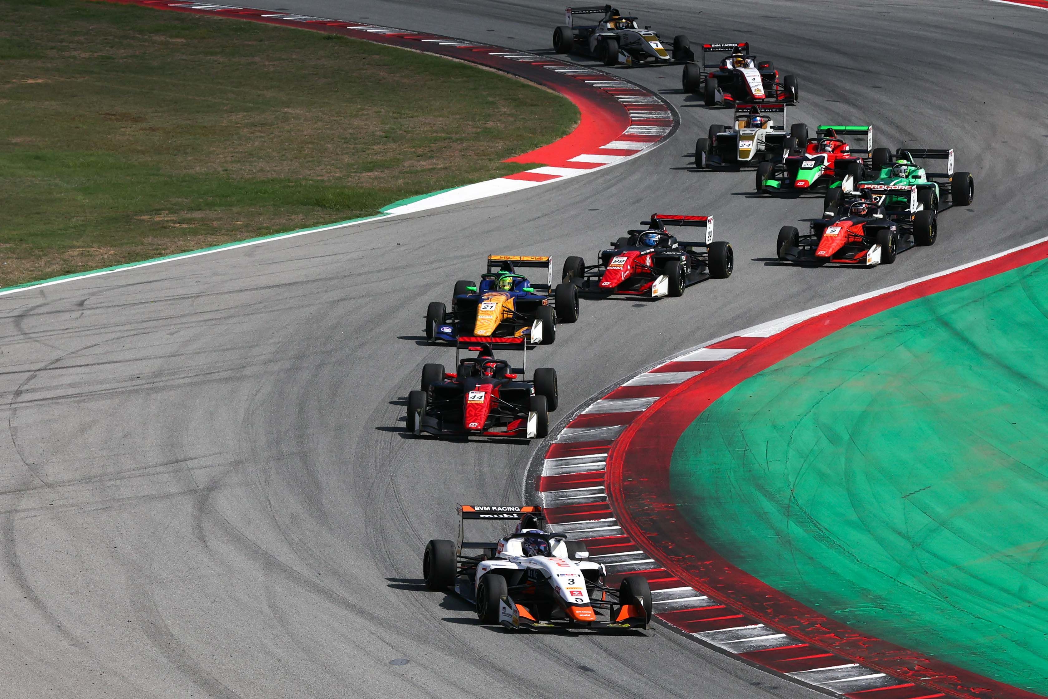 Kucharczyk (BVM) wins in the heat in Barcelona and extends championship lead